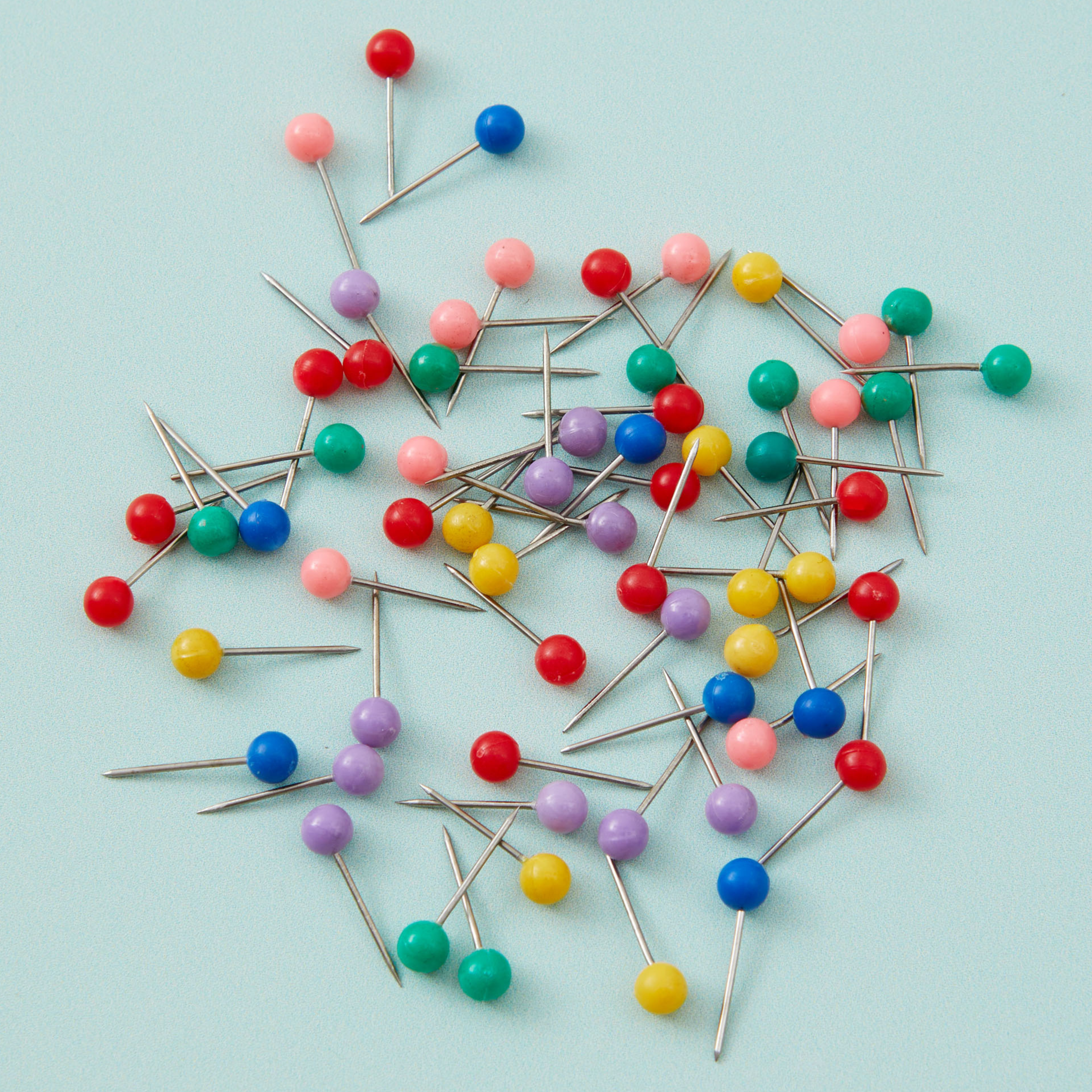 Coloured map pins and accessories for pinboard maps